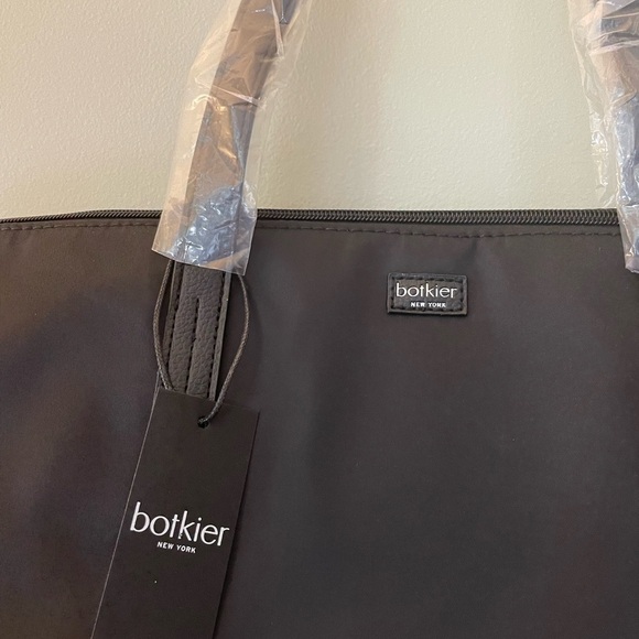 Botkier New York Bond Tote in Black. NWT! - Picture 4 of 8